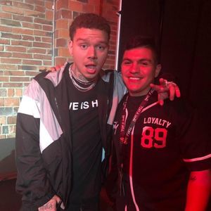 Meet your Posher, Christian